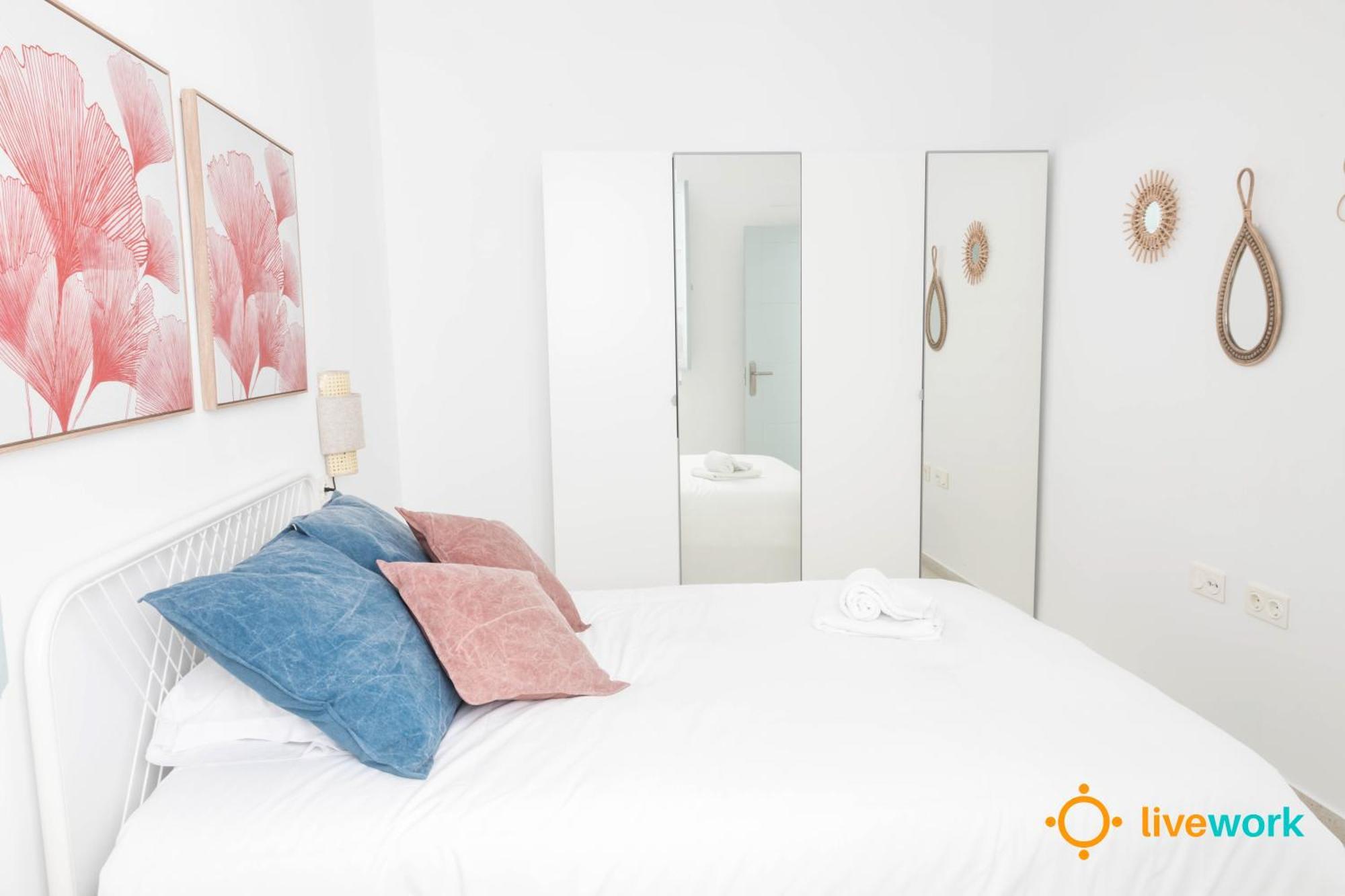 Apartamento Floral By Livework Кадис Екстериор снимка